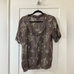 4/$30 Gap Floral Silk Blend Tshirt